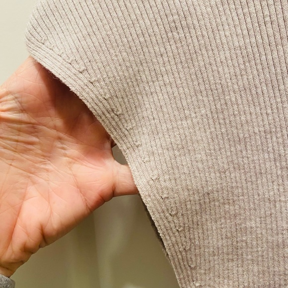 NWOT Wilfred Free Aritzia Ribbed Knit Bodycon Cut-Out Mini Dress Womens Small - Picture 7 of 8